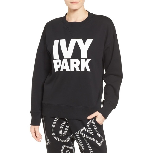 NWT IVY PARK Black Logo Crewneck Sweatshirt - Picture 1 of 1